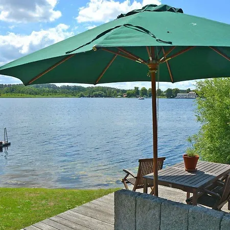Idyllische Direkt Am Krakower See -see 10300 Krakow am See